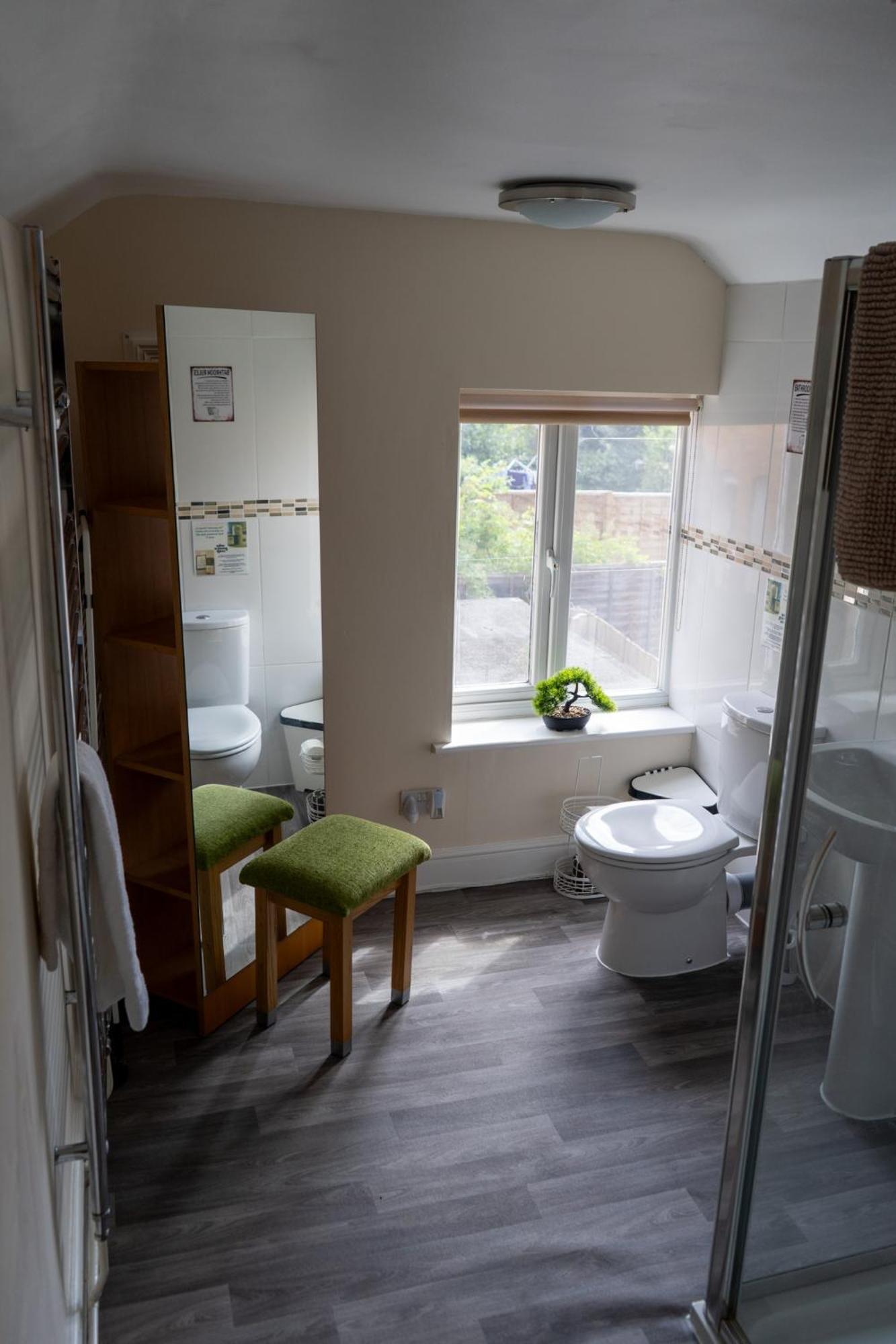 The Plumb Townhouse In Warwick Centreヴィラ エクステリア 写真