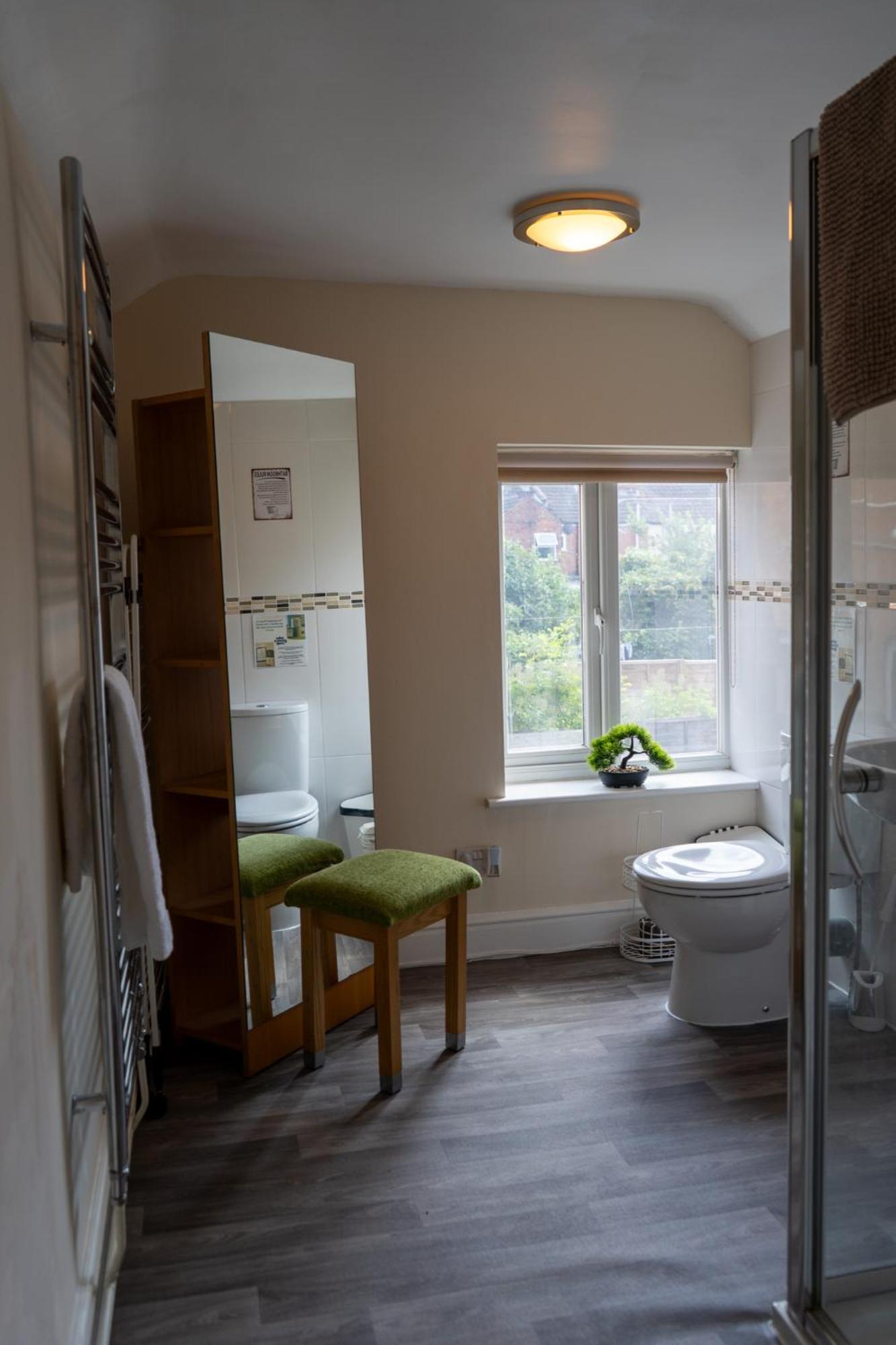 The Plumb Townhouse In Warwick Centreヴィラ エクステリア 写真